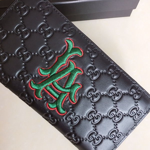 グッチ財布 レプリカ背面デザイン